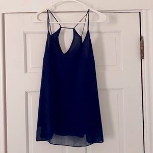 Women’s flowy tank navy blue size L